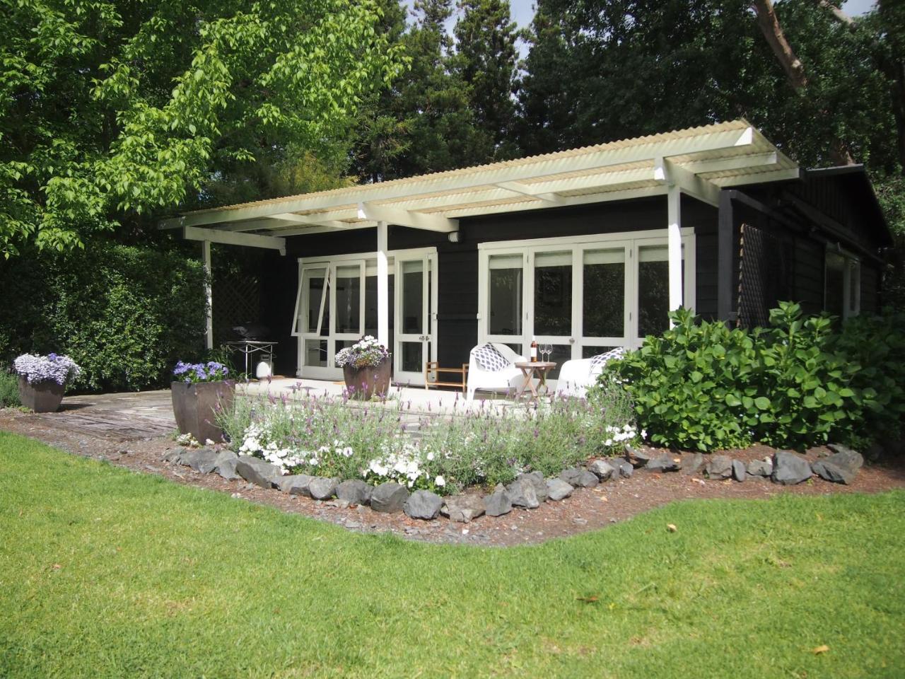 Columbus Cottage At 144 On Jones Omaha Exterior foto